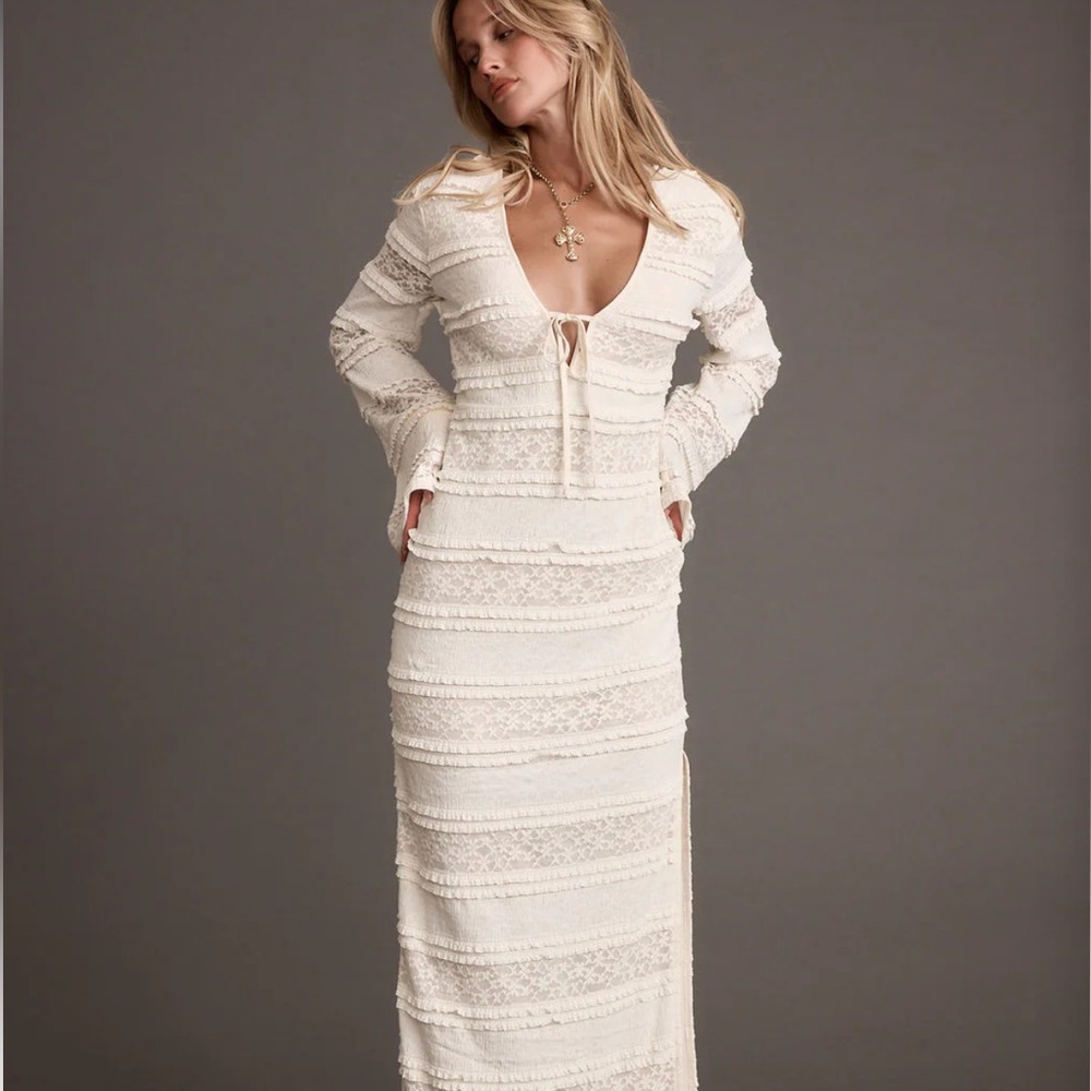 12th Tribe Melrose Ivory Long Sleeve Lace Maxi Dress